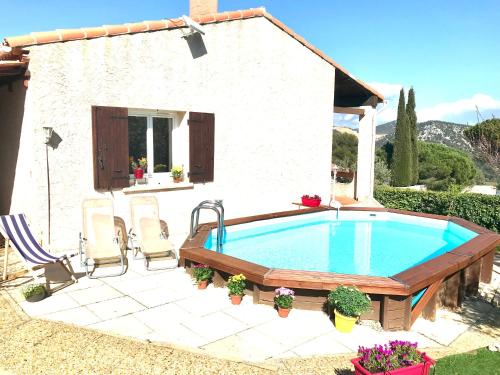 Villa Cléa, belle propriété provençale, jardin, piscine, au calme : Villas proche de Carnoux-en-Provence
