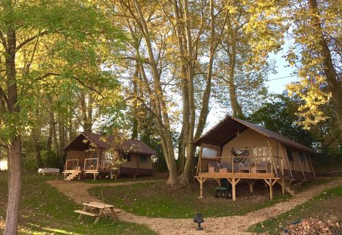 Safari Lodge Plataan : Tentes de luxe proche de Laujuzan