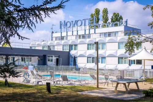 Novotel Mulhouse Bâle Fribourg : Hotels proche de Sausheim