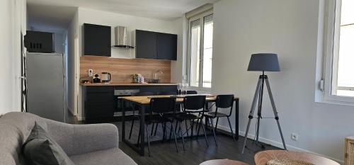 Bel appartement Clairmarais - Centre Reims - Gare : Appartements proche de Champigny
