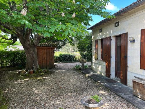 Belle maison à la campagne : Maisons de vacances proche de Tarnès