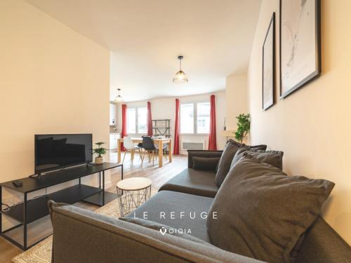 Le Refuge - Balcon - Arrivée Autonome : Appartements proche de Foëcy