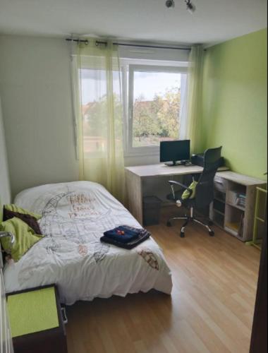 Chambre #3 dans appartement partagé - Proche des Vosges : Sejours chez l'habitant proche de Leimbach