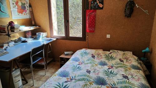 Chambre dans villa : Sejours chez l'habitant proche de Chaudon-Norante
