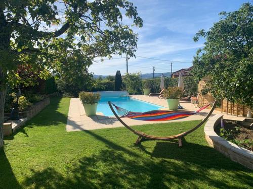 Gite La Cabiotte Nature et Spa : Maisons de vacances proche de Valsonne