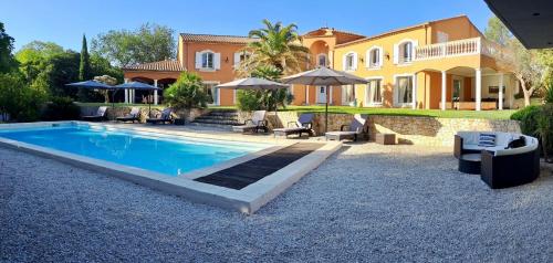 Villa aux 4 vents : Villas proche de Cannes-et-Clairan