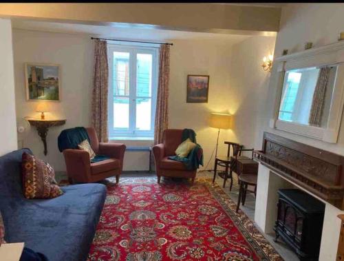 Cheerful, traditional 3 bedroom home in Quillan : Maisons de vacances proche de Belfort-sur-Rebenty
