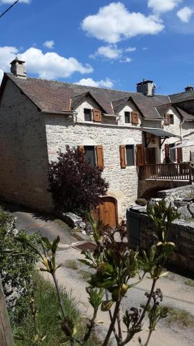 Le gîte de Bruno : Maisons de vacances proche de Mas-Saint-Chély