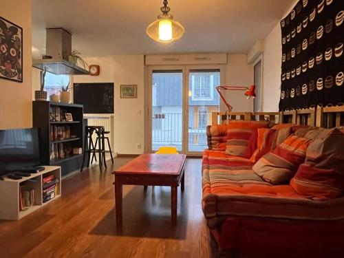 Spacious & cosy flat : Appartements proche de Champlan