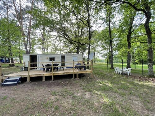 Charmant Mobile Home en foret : Appartements proche d'Orval