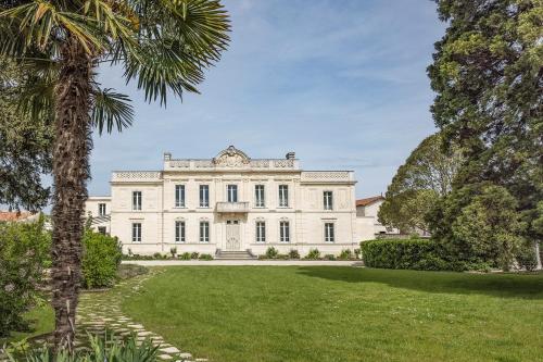 La Nauve, Hôtel & Jardin - Relais & Châteaux : Hotels proche de Salignac-sur-Charente