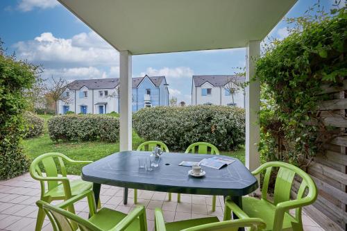 L'Alouette - Appt en résidence avec terrasse : Appartements proche de Graye-sur-Mer