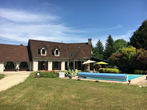 l'étincelle 14 pers, piscine privée chauffée, jacuzzi, sauna, calme : Villas proche de Saint-Martin-des-Champs
