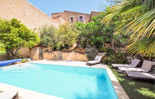 Awesome Home In Tautavel With Private Swimming Pool, Can Be Inside Or Outside : Maisons de vacances proche de Cucugnan