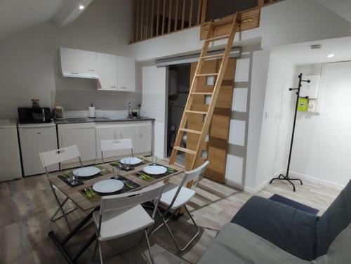 Little House : CDG-Paris-Asterix : Appartements proche de Puiseux-en-France