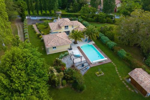 4 stars villa w pool & garden - St Martin de Seignanx - Welkeys : Villas proche d'Urcuit