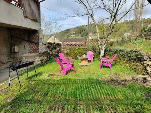 Chez Ludi et Didier : Maisons de vacances proche de Puy-d'Arnac