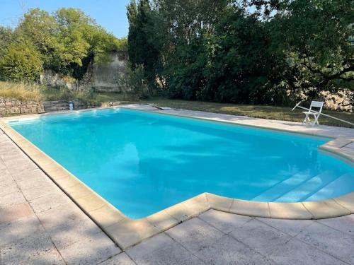 Maison de campagne avec piscine privée : Villas proche de Lafitte-sur-Lot