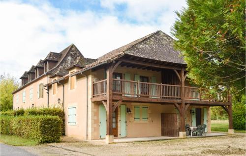 Amazing home in Limeuil with 1 Bedrooms and Outdoor swimming pool : Maisons de vacances proche de Saint-Chamassy