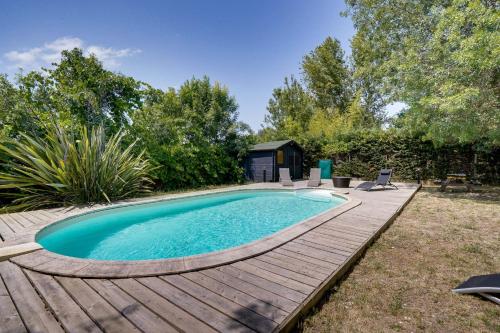 LA VILLA KUDETA - Belle maison avec piscine : Appartements proche de Fargues-Saint-Hilaire