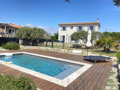 Mas Provençale au calme Piscine : Villas proche de Vacqueyras