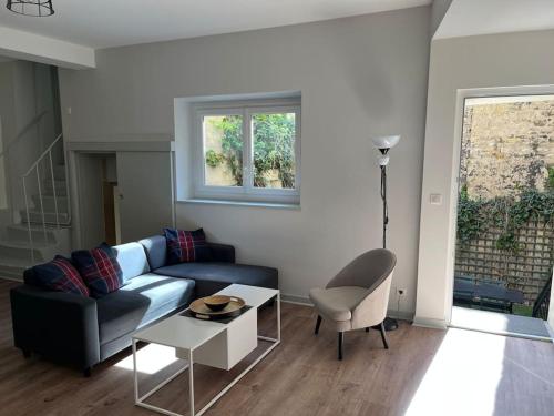 Revenderie, appartement calme sur cour privative : Appartements proche de Sermoise-sur-Loire