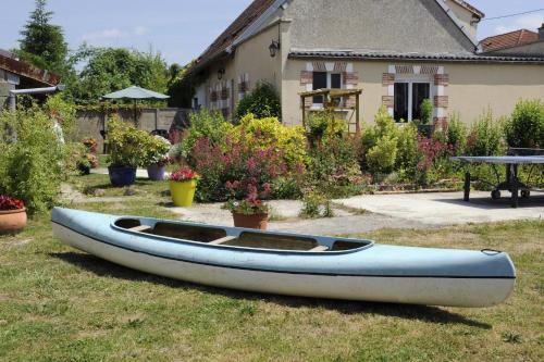 Entre seine et canal : Maisons de vacances proche de Marigny-le-Châtel