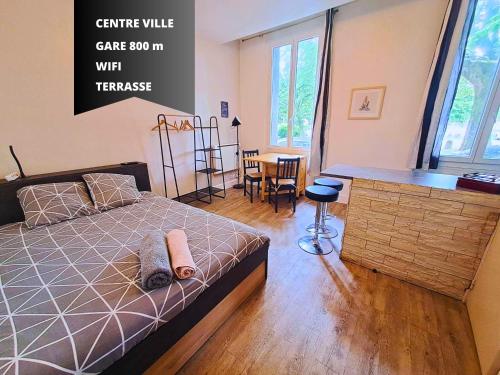 Studio Centre Ville Sacre Coeur : Appartements proche de Bon-Encontre