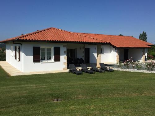 Maison joanestenia : Maisons de vacances proche d'Ustaritz