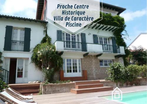 Villa Ainherak Hypercentre Piscine : Villas proche de Villefranque