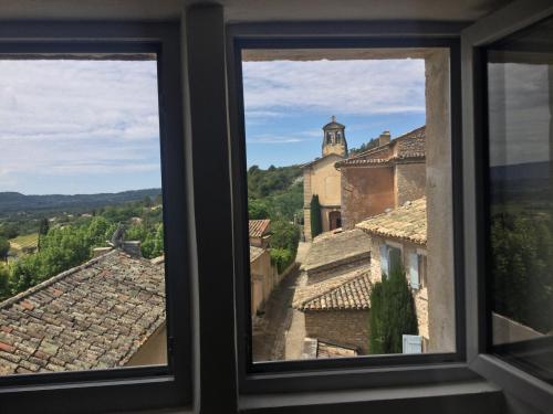 Lovely appartement with views in secret Provence : Appartements proche de Joucas