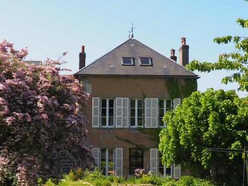 Les Vergers de Cussy : B&B / Chambres d'hotes proche de Château-Chinon(Campagne)