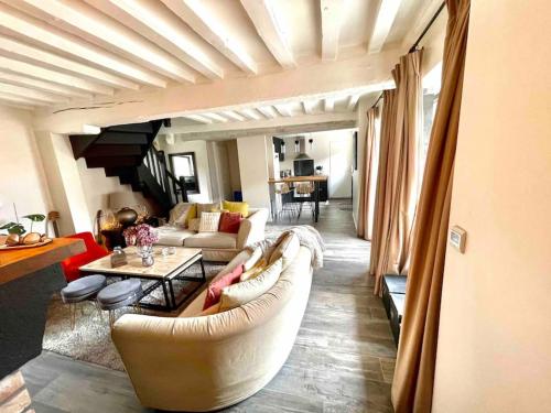 La Guimiette Maison a 40m de Paris : Villas proche de Saint-Arnoult-en-Yvelines