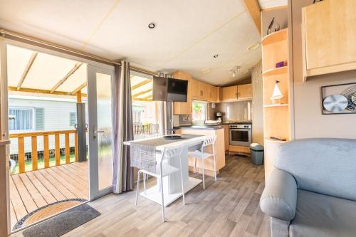 Mobil Home Le Berlin : Campings proche de Sailly-Flibeaucourt