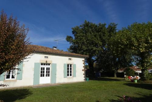 Maison abelia : Maisons de vacances proche de Saugnacq-et-Muret