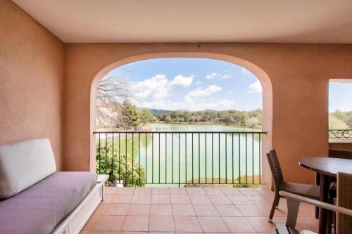 Village Pont Royal en Provence - maeva Home - Appartement 2 pièces 4 person 154 : Appartements proche d'Alleins