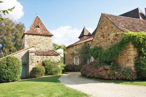 Le Pigeonnier du Bordial : Villas proche de Badefols-sur-Dordogne