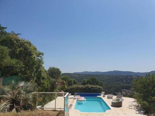 Horizon YourHostHelper : Villas proche de Carnoux-en-Provence
