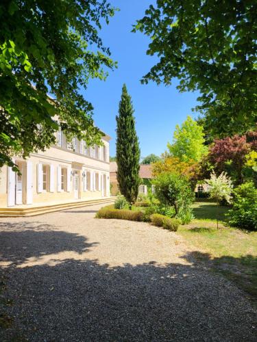 Domaine de Plisseau : Maisons d'hotes proche de Bayon-sur-Gironde