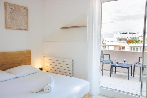 Twenty Business Flats Nîmes Trigone : Appart'hotels proche de Caissargues