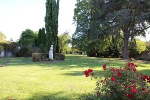 La maison du jardin : Maisons de vacances proche de Biache-Saint-Vaast