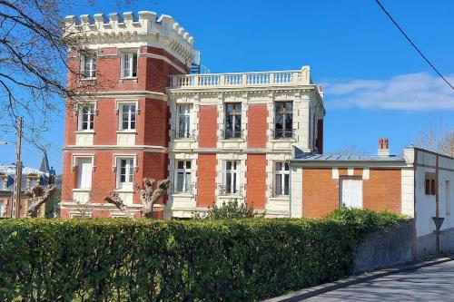 Le Donjon, fantastique vue : Appartements proche d'Auberville