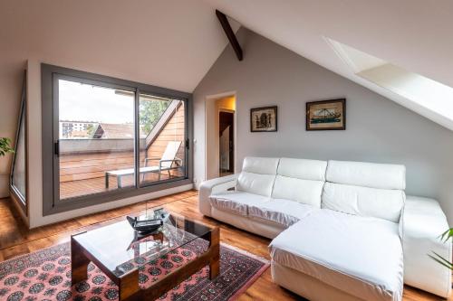 Charming Apartment in the Heart of Annecy : Appartements proche de Cran-Gevrier