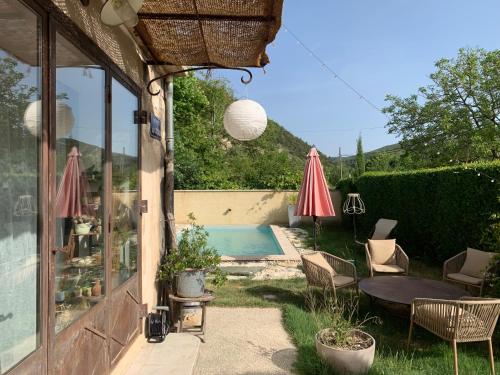 Mas en drôme provençale : Maisons de vacances proche de Roche-Saint-Secret-Béconne