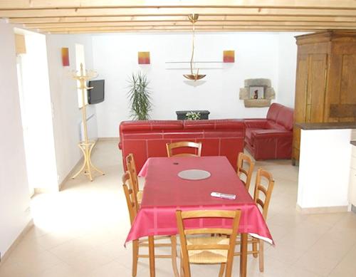 Maison de 3 chambres avec jardin clos et wifi a Botsorhel : Maisons de vacances proche de Lannéanou