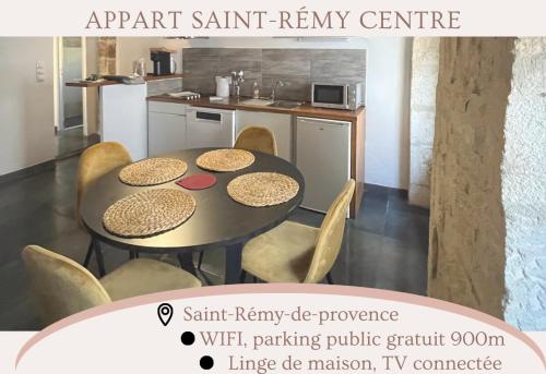 Saint-Rémy-Apartment with charm in the center : Appartements proche de Saint-Rémy-de-Provence