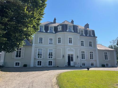 Hôtel Château Cléry : Hotels proche de Hesdigneul-lès-Boulogne
