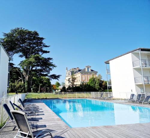 Le Sea Breeze La Rochelle 44m2 - 2 chambres - 6 prs - Piscine : Appartements proche de Marsilly