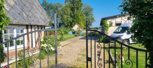 La clé des champs : B&B / Chambres d'hotes proche de Hermival-les-Vaux