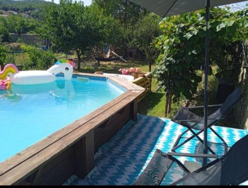 Grande maison coeur de village piscine jacuzzi : Villas proche de Le Perthus